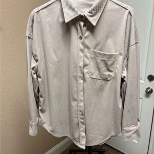 Women’s Beige Shacket Button-Up Shirt